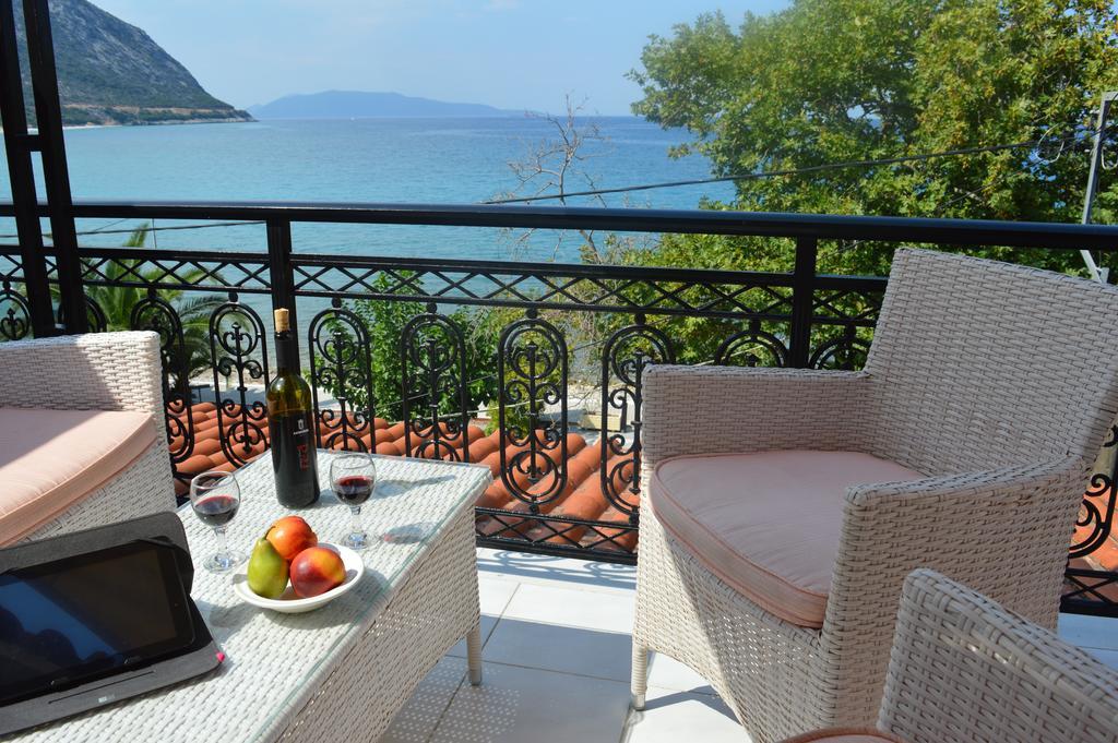 Vanessa Studios Poros  Bilik gambar